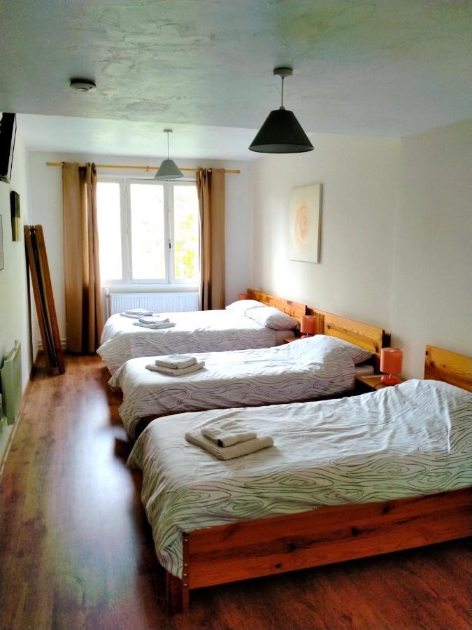 Hotel Du Centre Châlus Buitenkant foto